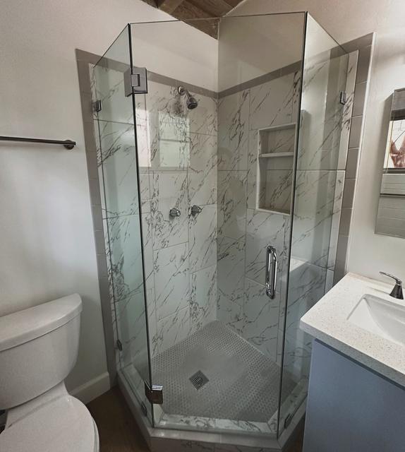 Neo-angle · Brushed nickel